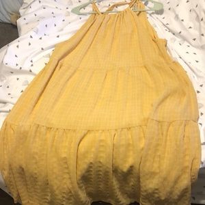 Yellow summer dress.